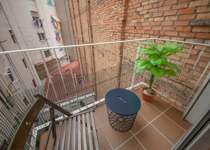 You Stylish Sagrada Familia Apartments